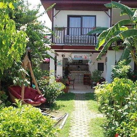Side Elis Hotel Luaran gambar